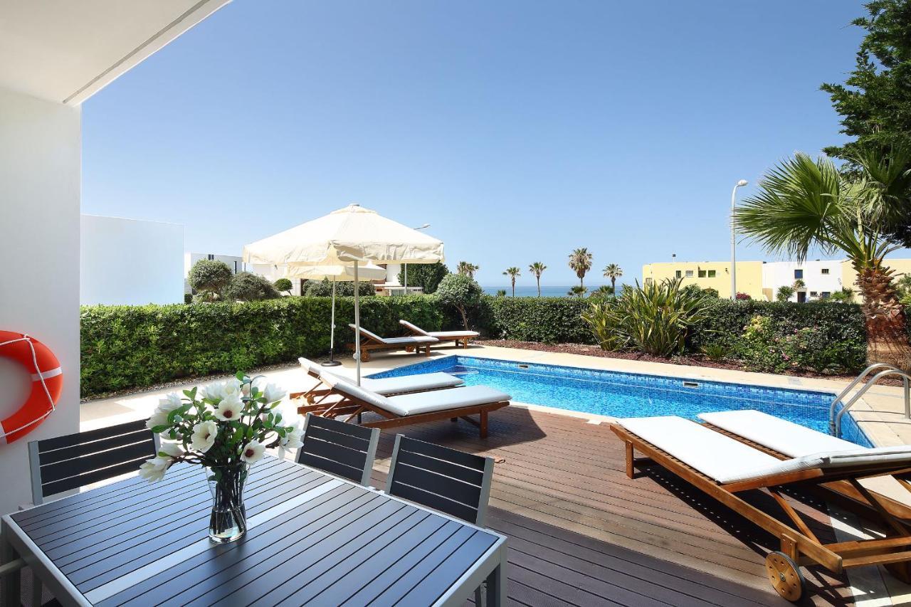 Paradise Cove Luxurious Beach Villas Paphos Exterior foto