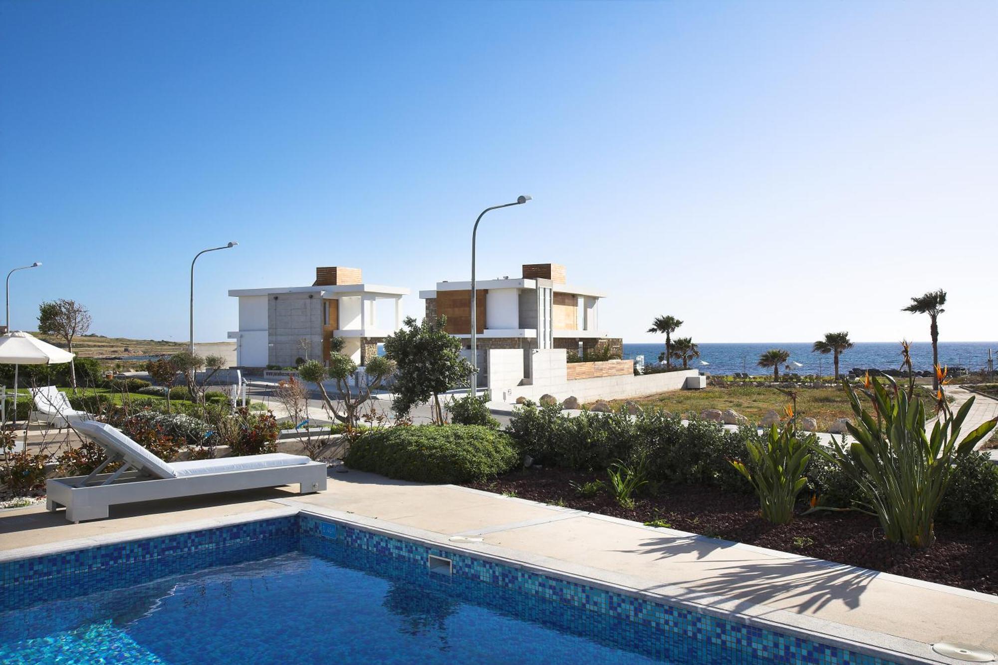 Paradise Cove Luxurious Beach Villas Paphos Exterior foto