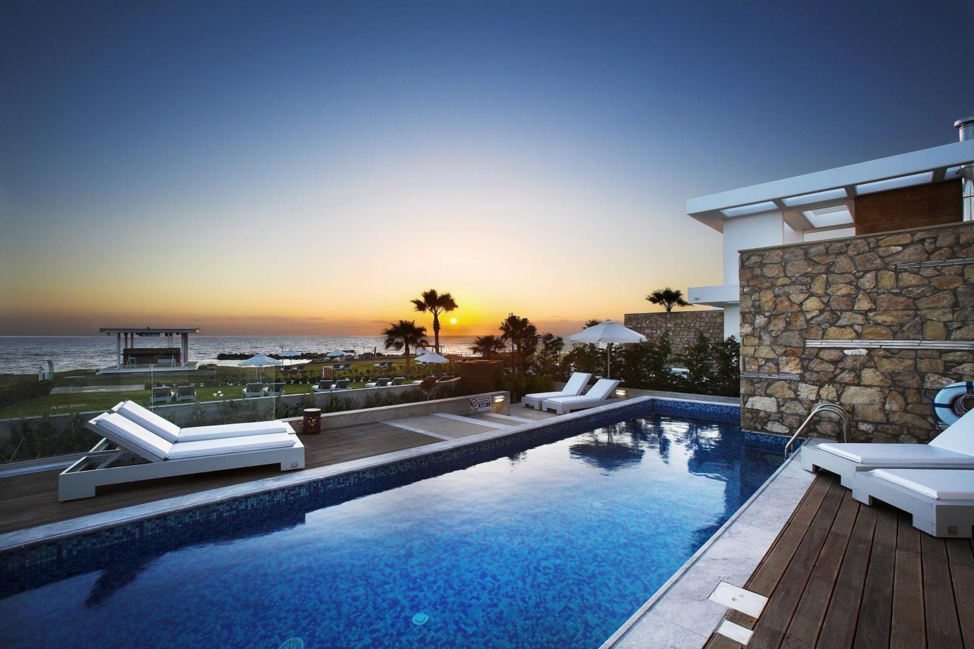 Paradise Cove Luxurious Beach Villas Paphos Exterior foto